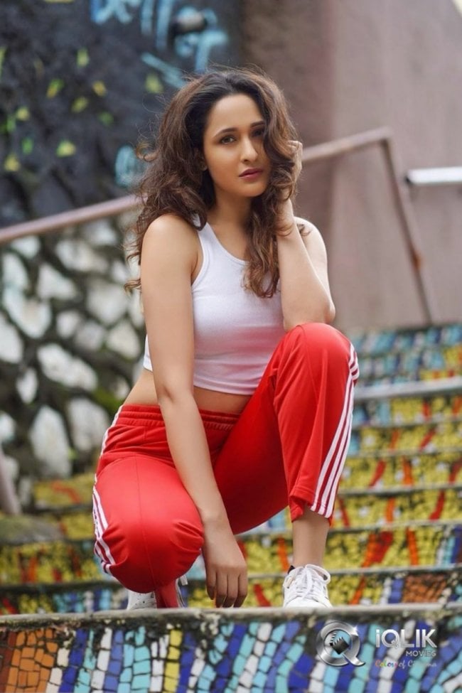 Pragya-Jaiswal